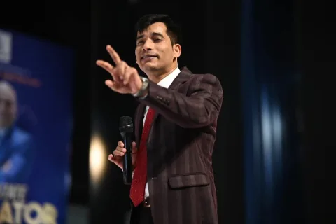 Shashish Kumar Tiwari addressing an audience